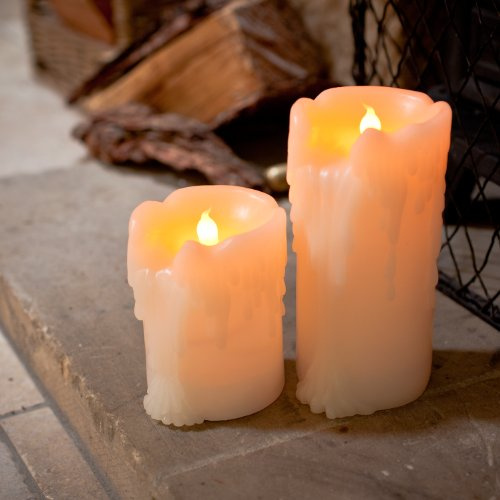 Lights4fun 4er Set LED Echtwachs Kerzen mit Wachstropfen Timer Batteriebetrieb Deko Wohnzimmer