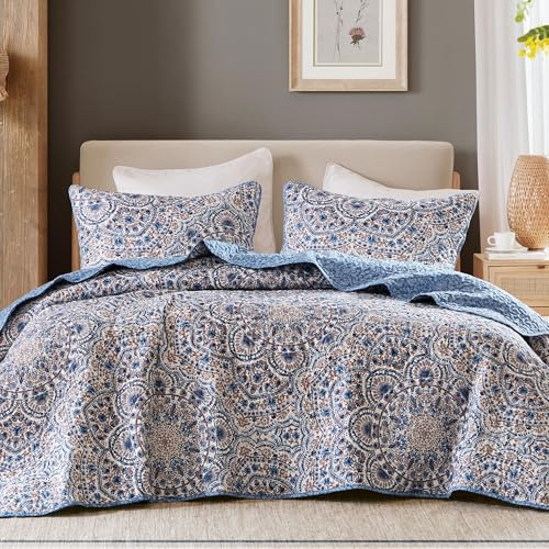Comfort Spaces Valerie Boho Quilt Set King Blue - Soft Lightweight Bedding with Watercolor Medallion Design, Reversible All Season Quilt for Master Bedroom or Guest Room