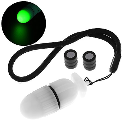 SecurityIng 1Pc Subacquea Luce di Segnale Strobe Scuba Night Dive Marker LED Lampeggiante Lampada di Sicurezza Firefly Diving Beacon Beam 200M Subacquea 200 ore Durata con Batteria -Verde