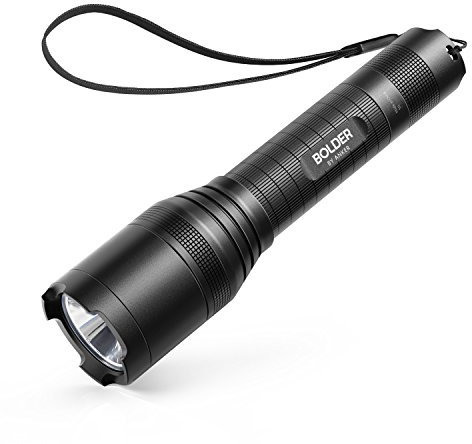 Anker Torcia LED LC90 - Torcia Elettrica Tascabile LED con LED CREE Super Luminosi 900 Lumen, Resistente all'Acqua IP65, Ricaricabile e con Zoom - 5 Tipi di Luminosità, Batteria Tipo 18650 Inclusa
