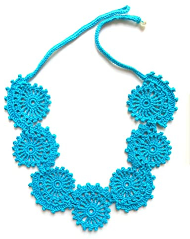 collier au crochet, collier en dentelle, collier beige ou turquoise (beige)