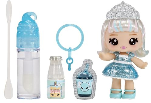 YUMMILAND Lipgloss Doll - Callie Birthday Cake - Muñeca Perfumada con Kit de Brillo de Labios DIY - Adecuado para Niñas y Niños Mayores de 4 Años