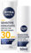 NIVEA MEN Sensitive Hidratante Protector FP30 de Uso Diario (50 ml), crema facial hidratante para hombre, protector solar para piel sensible con Camomila, Provitamina B5, Vitamina E y Licocalcón A
