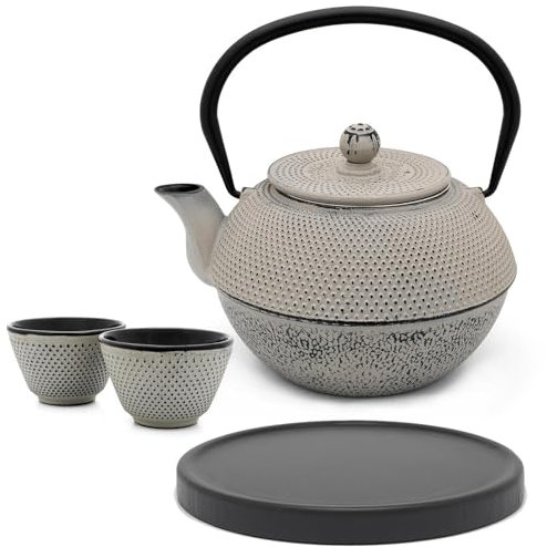Bredemeijer Asia Teekanne Gusseisen Set 1.1 Liter - grauer Teekessel & Edelstahl-Filter-Einsatz für losen Tee & Teebecher (2 Tassen) & Holz-Untersetzer grau