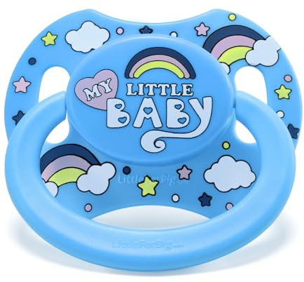 LittleForBig Großer Saugerschild Bedruckter Schnuller der Generation II in Erwachsenengröße My Little Baby Muster Blau