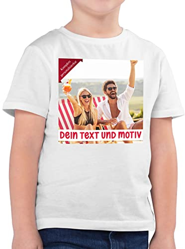 Geschenk mit Namen personalisiert by Shirtracer - Kinder T-Shirt Jungen - eigenem Bild - Eigenes Foto Geschenk I