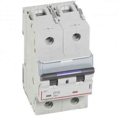 Disjoncteur DX³ 50kA - 2P 230V~ à 400V~ - 10A - courbe D - 3 modules