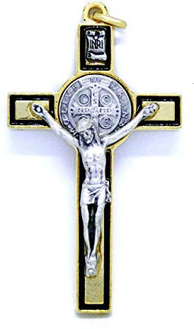 GTBITALY 10.026.21 Croce di San Benedetto Misura 8 cm con Riga Nera smaltato a Mano Oro esorcismo esorcista