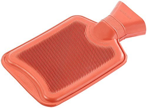 PEARL Bettflasche: Wärmflasche, Größe M, rot, 0,5 Liter (Wärmflasche 1 Liter mit Bezug, Waermflasche, Füße)