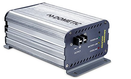 DOMETIC DCC 1224-10 Ladewandler von 12 V auf 24 V, 10 A, sorgt für optimalen Ladezustand der Versorger-Batterie während der Fahrt, einfache Anpassung an die meisten Batterietypen