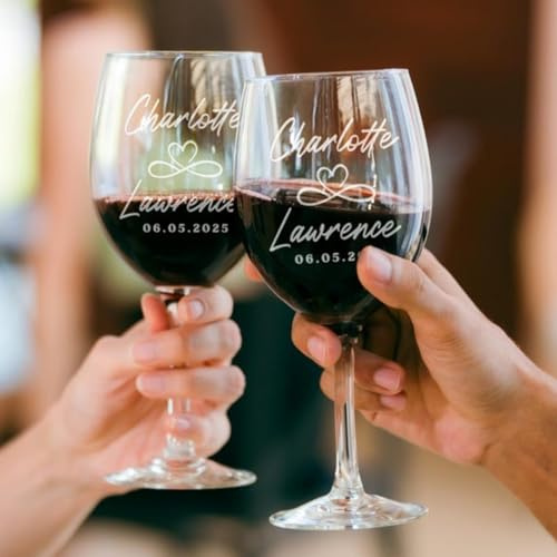 Bykiyevm Copas de vino personalizadas, juego de 2 copas de vino personalizadas grabadas, regalos de compromiso, aniversario, pareja, despedida de soltera, regalos de boda, regalo de inauguración de la