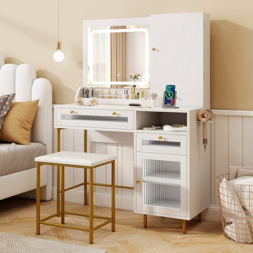 GIANTEX Schminktisch mit gepolstertem Hocker, Schminktisch mit Spiegel und dreifarbigen Lichtern, Ladestation, mit Schmuckschrank, Schubladen und Regalen, 96 x 39 x 135,5 cm, Weiß