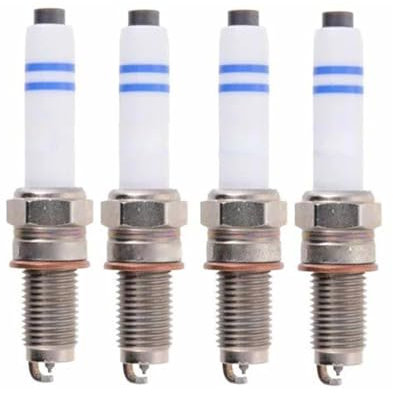 GUNIU Auto Ersatzteile 4 Stück Zündkerze passend for VW Golf Jetta T-Cross CC Novo Fusca Passat/Variant Tiguan OE 04E905612C