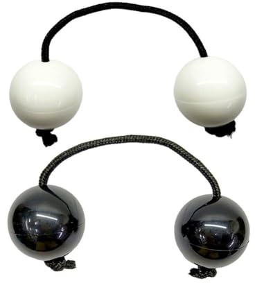 Gettimore African Asalato Sand Egg Shaker Set, 2 piezas de sonajeros de ritmo de percusión manual con correa ajustable, material ABS, blanco y negro y blanco