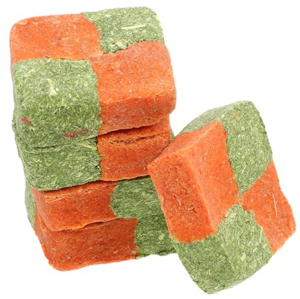 ARTSEWPLY Kauspielzeug als Gesunde Kauhilfe für Kaninchen und Kleintiere 5 Stück mit Graskuchen und Karottenpulverwürfeln aus Synthetischem Material Klein und Leicht
