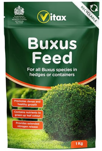 Vitax Buxus Feed, Suitable For Hedges & Containers, Extended Nitrogen Release, Promotes Healthy Growth: 1Kg Pouch