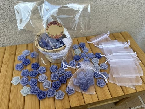 50 Rosas de Cera de Soja Altamente perfumados con Tonos Lilas, Aroma a Lavanda + macetita de Mimbre + 10 bolsitas de Organza. Wax Melts, Souvenirs, decoración. Altamente perfumados.