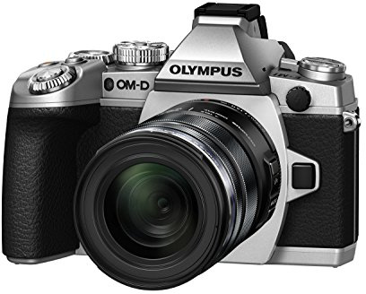 Olympus E-M1 Appareil Photo Hybride Ecran LCD 3 (7,62 cm) 16 Mpix Optique Zoom 4,2X + Objectif 12-50 mm Argent
