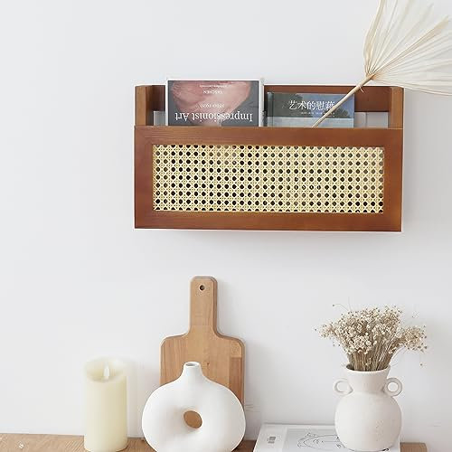 MOIUCUN Wandmontiert Zeitschriftenständer mit PE Rattan gitter，Größe 44 x 24 x 10 cm，Zeitungshalter，Wandorganizer für Eingangsbereich, Wohnzimmer, Wartezimmer, Kinderzimmer, Büro (Retro Braun)