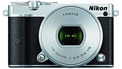 Nikon 1 J5 - Fotocamera digitale mirrorless con obiettivo PD-ZOOM 10-30 mm, colore: Argento