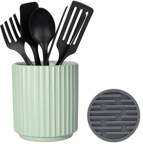 MONOSUGO Kleiner Utensilienhalter für die Küchentheke (H x B) 14 x 11 cm, Keramik-Utensilienhalter für Küchenutensilien, Topf für Arbeitsplatte, inklusive Silikon-Abtropfmatte, Grün
