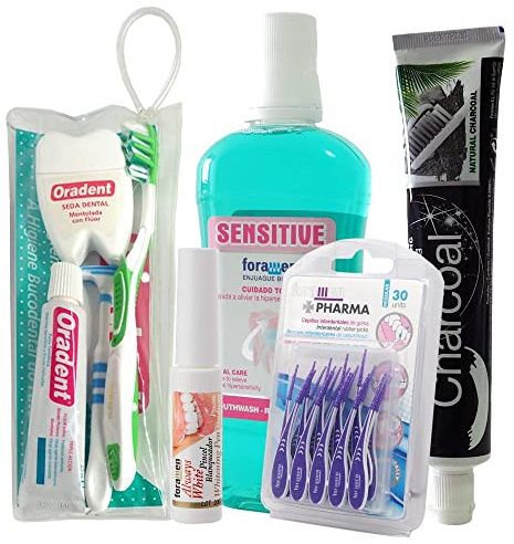 Produkt-Set enthält Oradent Kulturbeutel mit Zungen, Mundspülung, Charcoal Dental Creme, Bleichpinsel und Interdental, Gummi