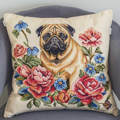 ORLUMY DIY Knüpfkissen Set Mops Tier Knüpfhaken Kits Hund Und Blumen Kissenbezug Stickerei Teppich Set Handarbeit Häkeln Kissen Stickset 43x43cm
