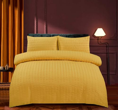 KD HOME EVERYTHING YOU NEED Seersucker Duvet Quilt Cover Set with Matching Pillowcases, Ultra Soft Cosy Polycotton Stripe Design, Easy Care & Machine Washable (Ochre, Double)