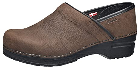 Sanita | Professional Textured Oil Closed Clog | Original Handmade Flexible Leather Clog for Women | Anatomical shaped footbed with soft foam | Brown | 37