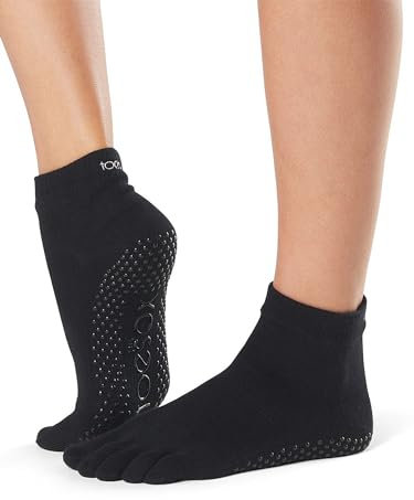 Toesox FT Ankle Yoga Grip Socks, Black, M