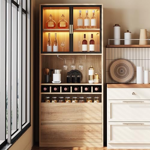 Merax Spirituosenschrank, Vitrinenschrank Hoher Schrank im Blockhausstil mit Glastüren und LED-Beleuchtung, freistehendes Weinregal für Bar, Küche und Esszimmer 80x40x180CM