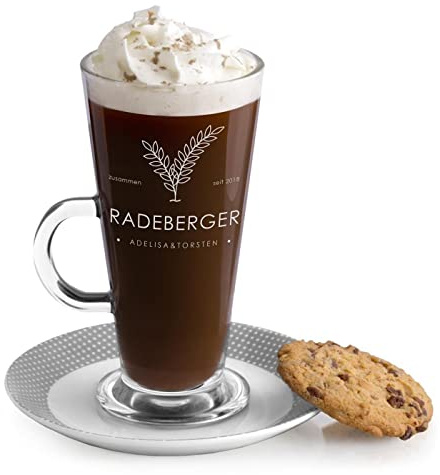Maverton Latte Macchiato Glas 360 ml mit Gravur - Café Glas mit Griff - Kaffee Zubehör – personalisiertes Kaffeeglas für Paar - zur Hochzeit – zum Hochzeitsjubiläum - zum Einzug - Blätter