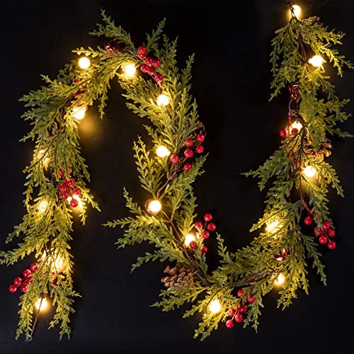 Quntis 5.7Ft Artificial Christmas Garland Lights Battery Powered with Timer, 20 LED Battery Operated Plastic Xmas Garland for Front Door Fireplace Stair Table Porch Indoor Decoration, 1.75M, Spruce