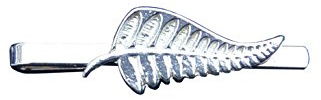 Krawattennadel New Zealand Silver Fern (Neuseeland Farn) aus Zinn (Pewter) von Hand Gegossen