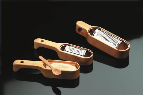 BB&B CASALINGHI SNC ARMONIE grattugia formaggiera Acciaio Inox con Base Legno di ciliegio cm 28x6.5