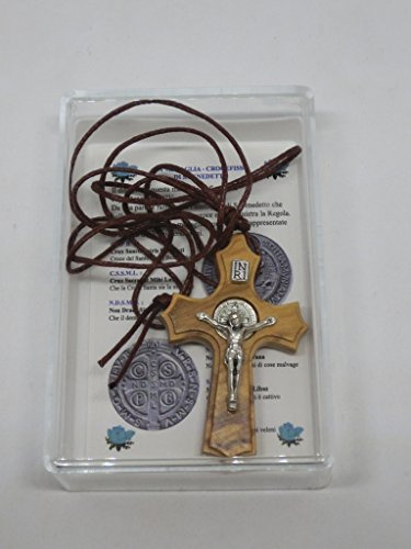 GTBITALY 10.023.90 LACSCA Croix Saint Benoît en bois d'olivier avec collier 4,5 cm moulé avec boîte cadeau et prière en italien