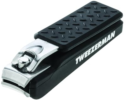 Tweezerman Stainless Steel Fingernail Clipper, Non Slip Handle, Large Curved Edged Professional Clippers, (Pack of 1)