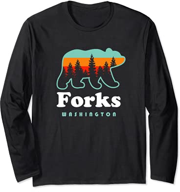 Forks Washington Mountains Retro Bear Vacation Long Sleeve T-Shirt