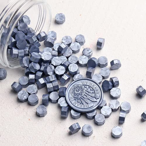 Uraltes Siegelwachs-Siegelmaterial, Perlmuttfarbe, Feuerfarbe, Siegelwachs, Körnung, Stempel, Perlen, Einladung, Umschlag, Versiegelung, Retro-Handwerk, Blau, Silber