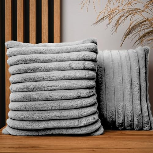 MG Design 2er Set Kissenbezüge 40 x 40 cm in Hellgrau – mit Reißverschluss, langflorige Fell-Haptik, weich & Cosy, pflegeleicht