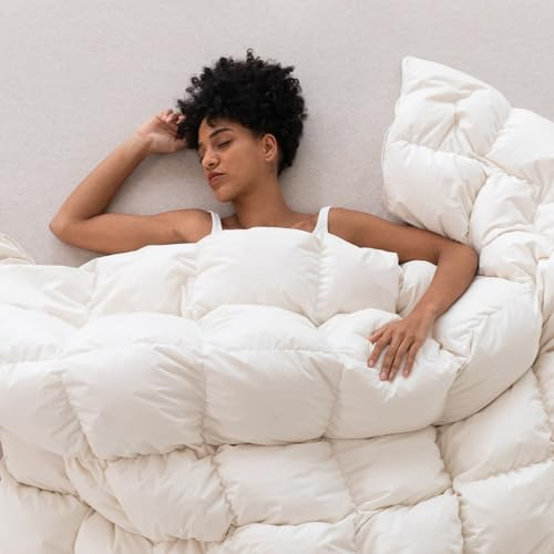 Three Geese Down Feathers Fiber Comforter Cal-King Size - 750 Fill Power All Season Down Duvet Insert, Ultra-Soft Hotel Collection White Comforter, Baffle-Box Design - Noiseless -Medium Warmth.