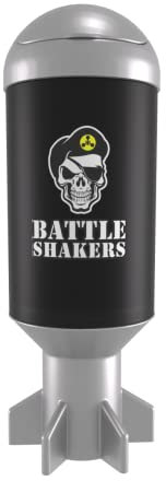 Battle Shakers Mörtel-Shaker-Becher | Streuflasche mit Militärmotiv | auslaufsicherer Proteinbecher mit Aufbewahrungsfach | Proteinpulver & mehr mischen | langlebig & spülmaschinenfest | 590 ml