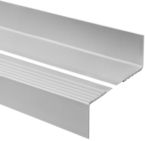 Quest Treppenkantenprofil PVC 40x60 mm - Grau, 150 cm | Rutschfester Kantenschutz für rechtwinklige Stufen, schützt vor Abnutzung, pflegeleicht, Montage ohne Klebeband