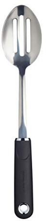 MasterClass - Cuillère de Cuisine à Fentes avec Poignée Souple en Acier Inoxydable et Nylon Antiadhésif, 34 cm