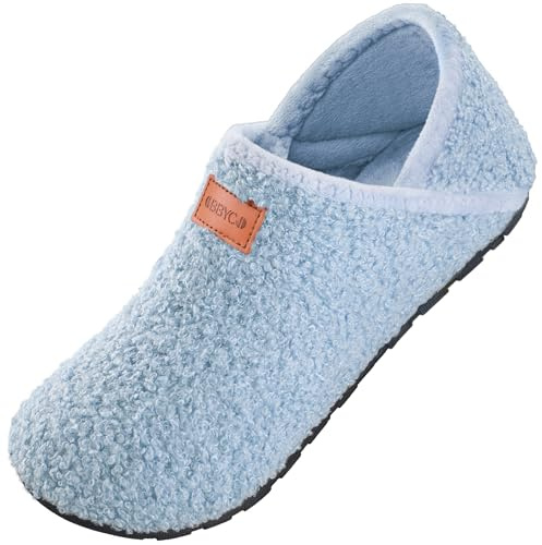 OBBYCO Fuzzy pälstofflor för kvinnor vardagliga husskor halkfria barfota toffelsockor varma stängda baksida inomhus utomhusskor, Ljusblått, 10/11 UK