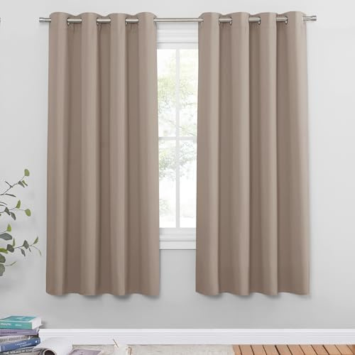 PONY DANCE Vorhang Blickdicht Kurz Thermovorhang Hitzeschutz 2er Set | H150 x B132 cm, Taupe, Verdunklungsvorhänge, Blickdicht, Ösenschal, Sichtschutz, für Schlafzimmer, UV-Schutz, Blackout