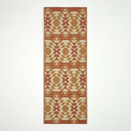 HOMESCAPES Alfombra de exterior roja y naranja para jardín o patio, 100% plástico reciclado, 75 x 200 cm, ligera, impermeable, geométrica, diseño azteca Anya para uso en interiores y exteriores