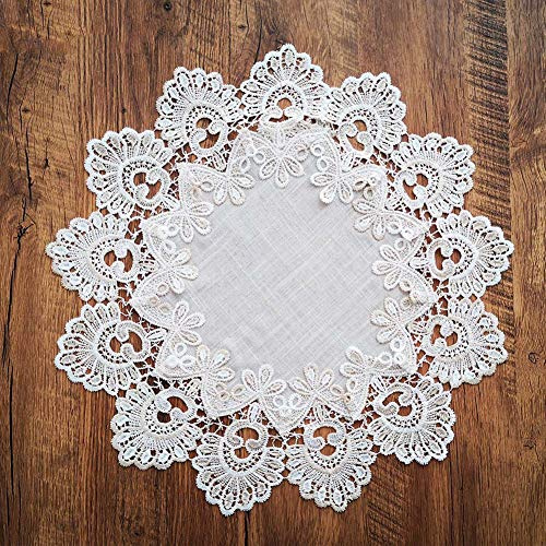 CVERY Leinen Spitze Tischset, Runde Häkelarbeit Bestickt Tischset, Elegante japanische Vase Cutwork Deckchen für Kaminsims, Schrank, Küche, Hotel