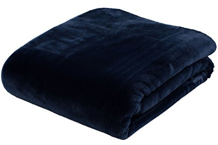 Gözze - Premium Cashmere-Feeling Wohn- und Kuscheldecke, 500 g/m², 130 x 170 cm - Marine