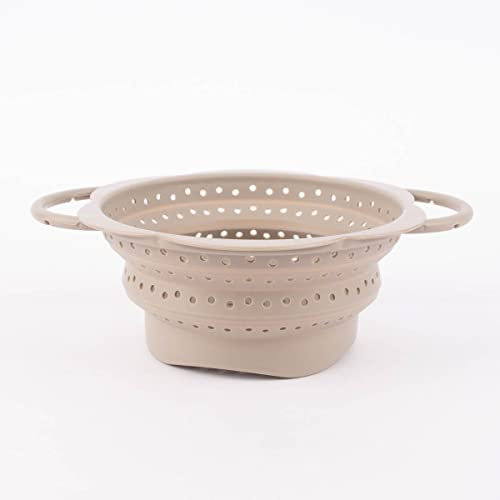 Kochblume Faltsieb S | Premium-Silikon & BPA frei| Hitzebeständig | Spülmaschinenfest | Platzsparend | Farbe: taupe